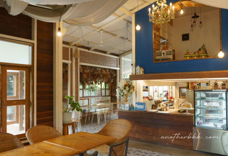 タイドラマ「Dark Blue Kiss」の撮影地　Blue Sky Cafe（Amior Bistro Cafe）